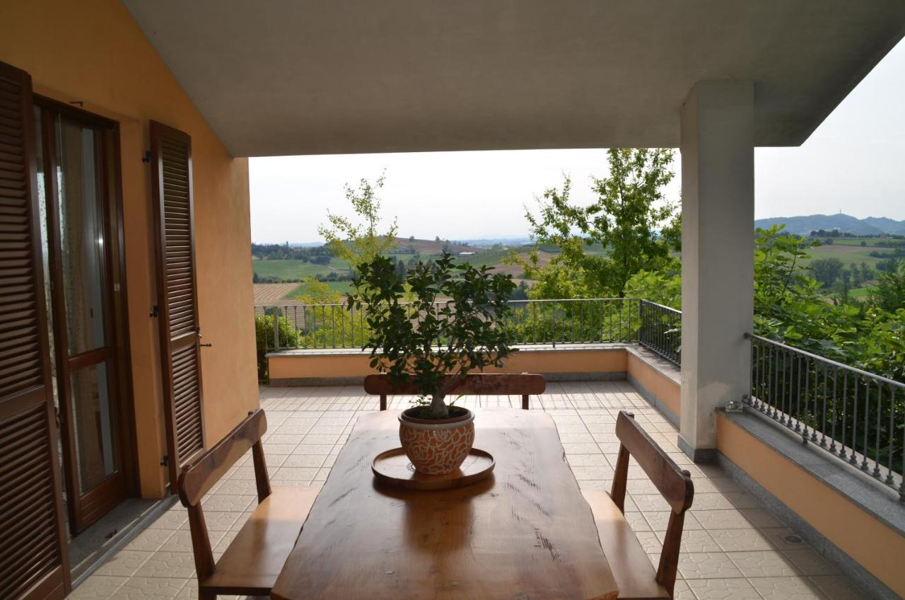 Villa Patrizia Moncalvo Exterior photo