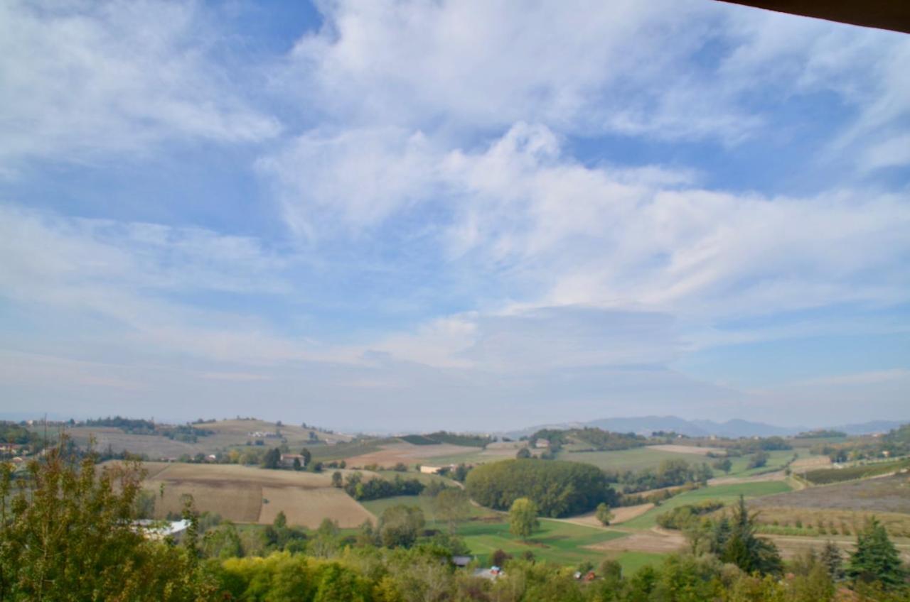 Villa Patrizia Moncalvo Exterior photo