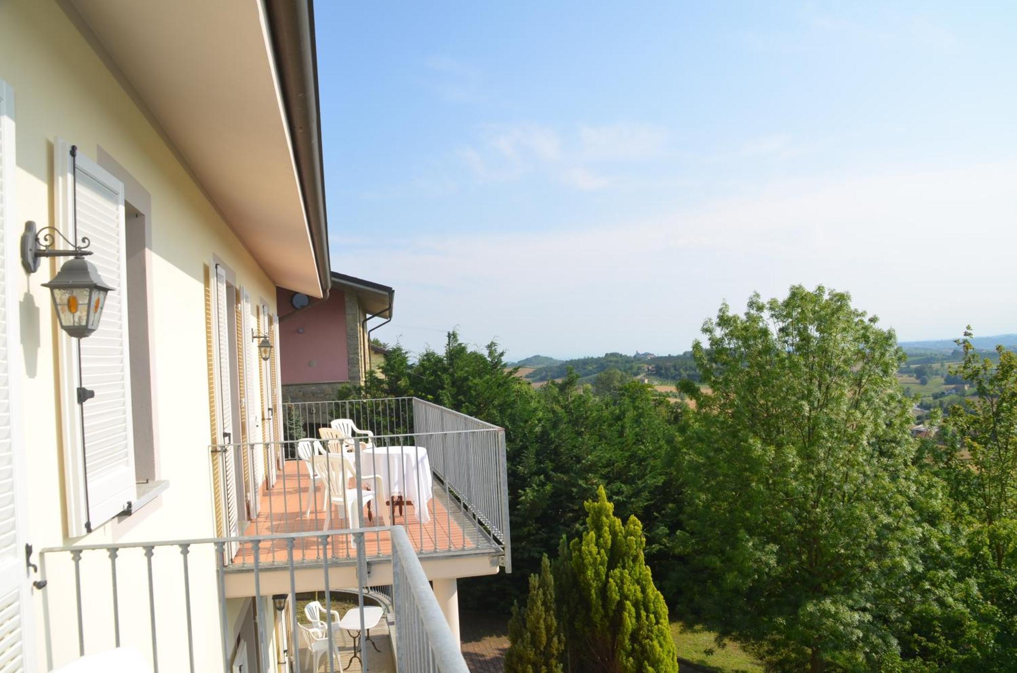 Villa Patrizia Moncalvo Exterior photo