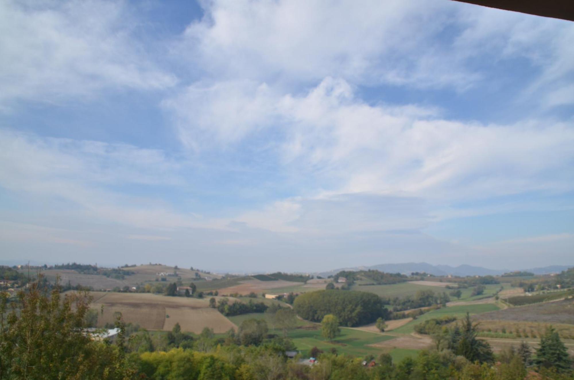 Villa Patrizia Moncalvo Exterior photo