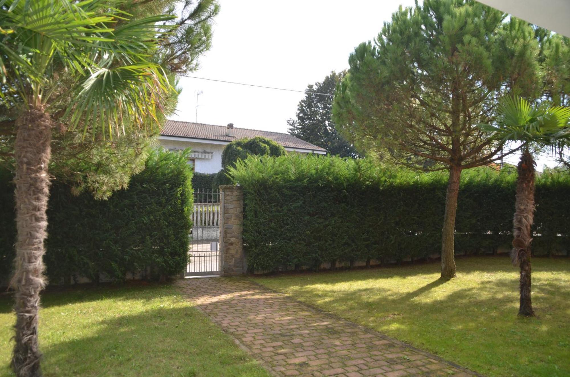 Villa Patrizia Moncalvo Exterior photo